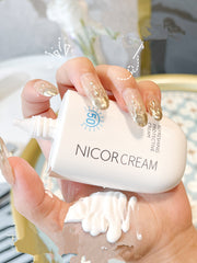 Whitening sunscreen PA+++ MK162