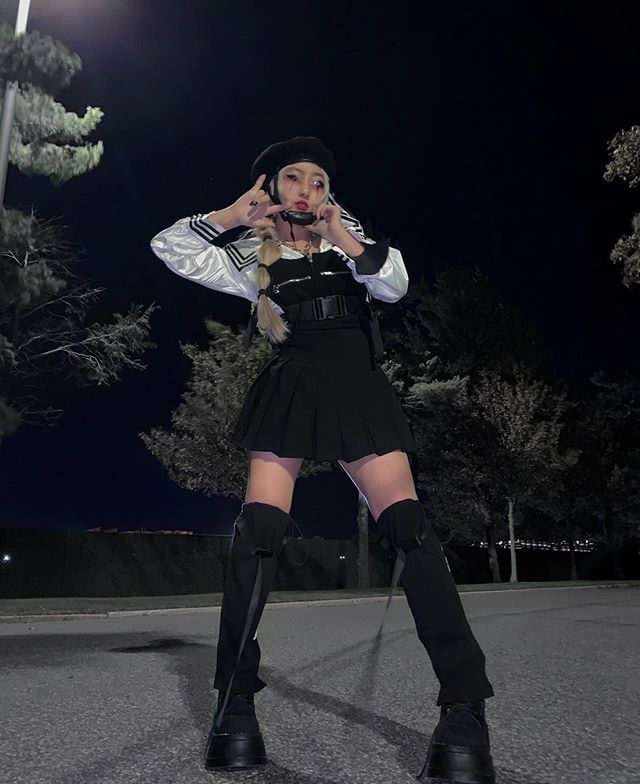 Chic shirt + strap skirt KF9354