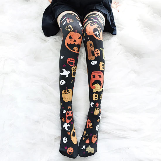 HALLOWEEN ANIME PRINT OVER THE KNEE SOCKS KF1007