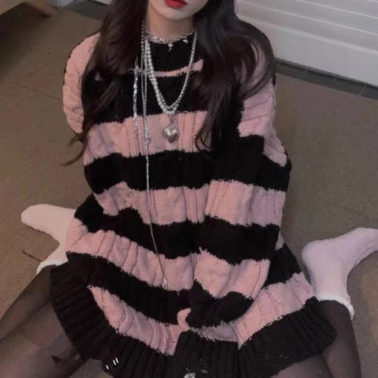 Black pink striped knitted sweater KF82608