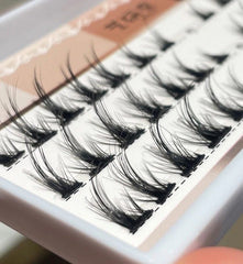COMIC BARBIE FALSE EYELASHES  MK0008