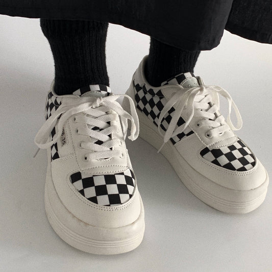 Black and white plaid canvas shoes KF81493