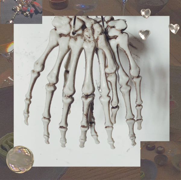Bone paw hair clip KF9315