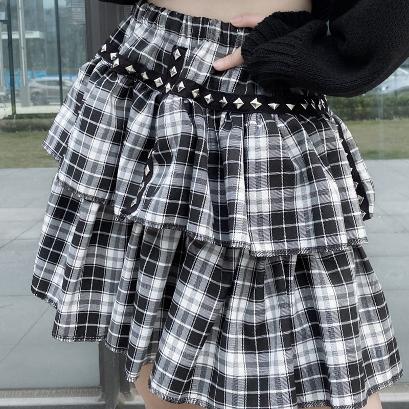 Black and white plaid skirt KF81887
