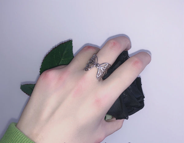 Butterfly ring  KF9268