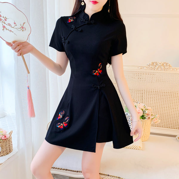 Solid color cheongsam + shorts two-piece set   KF24031