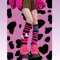 Striped skull socks KF82896