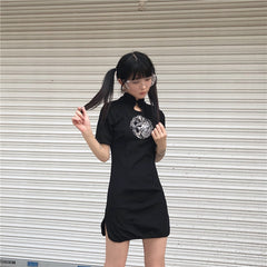 Dark Embroidered Skirt KF90733