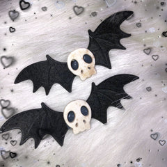 Devil Wing Hair Clip KF81905