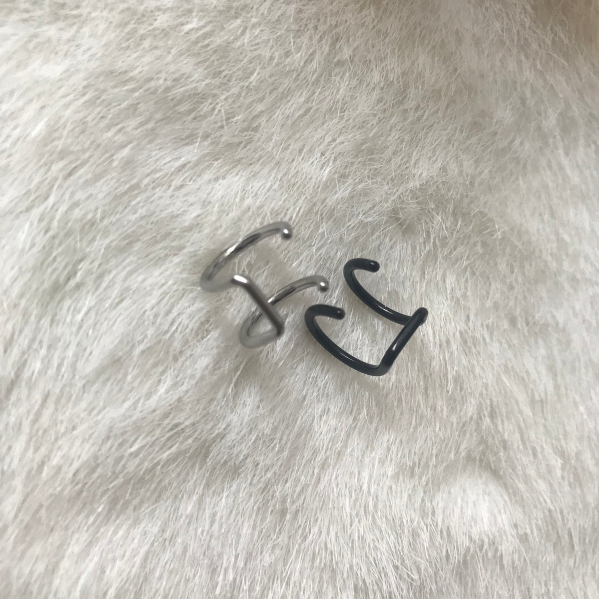 Punk lip clip KF9119 (two)