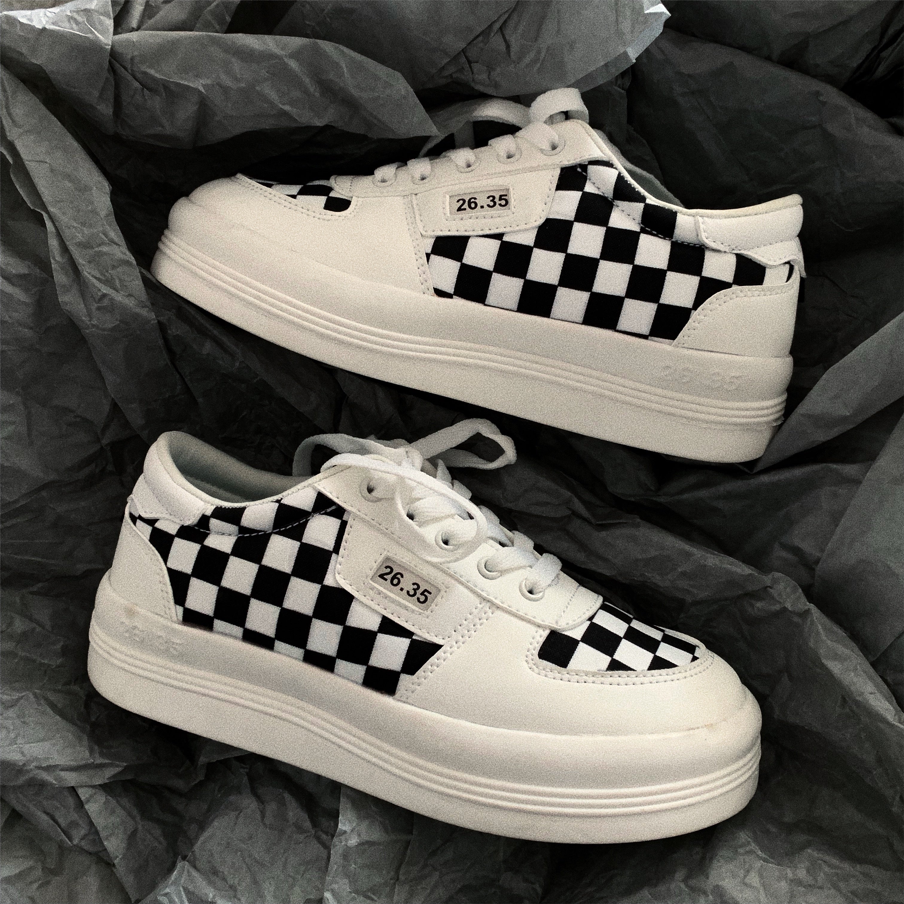 Black and white plaid canvas shoes KF81493