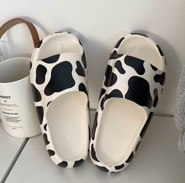 Cute cow slippers KF82728