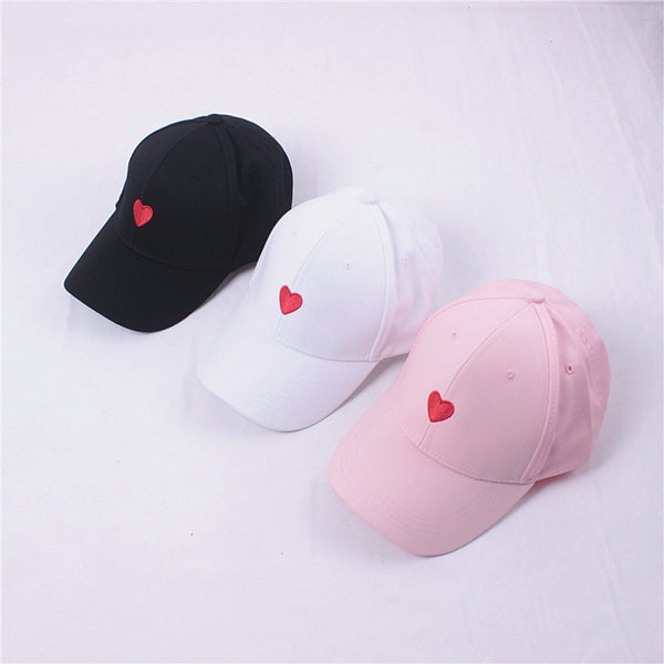 Heart-shaped baseball cap KF50016