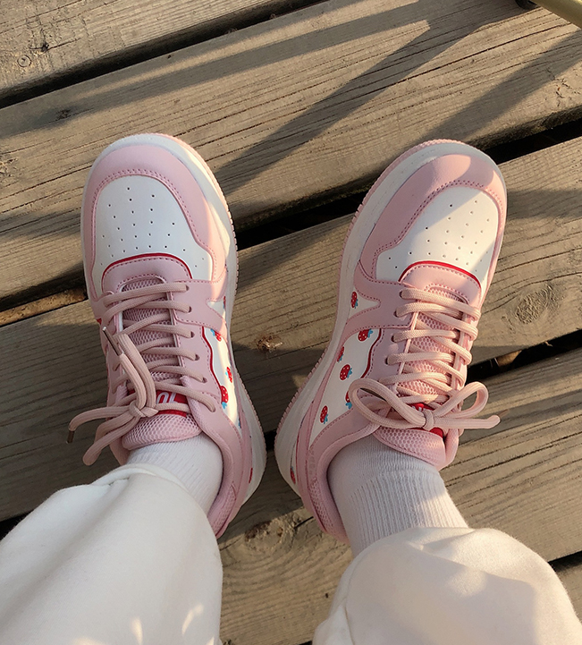Pink strawberry sneakers KF6913