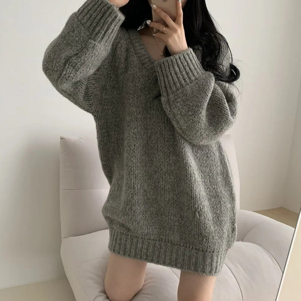 loose v-neck sweater  KF82980