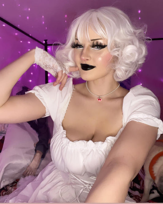 MILK WHITE CURLY WIG KF5216